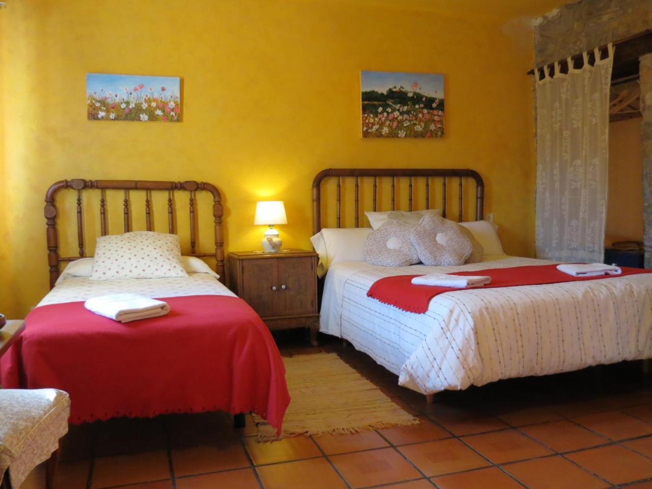 Mas Colom Guest House ซานต์โจอัน เลสโฟนต์ส ภายนอก รูปภาพ