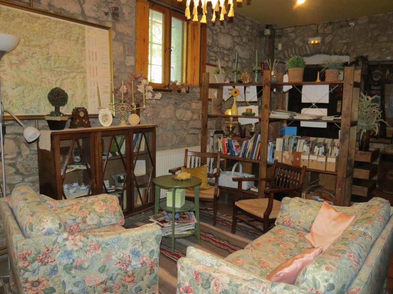 Mas Colom Guest House ซานต์โจอัน เลสโฟนต์ส ภายนอก รูปภาพ